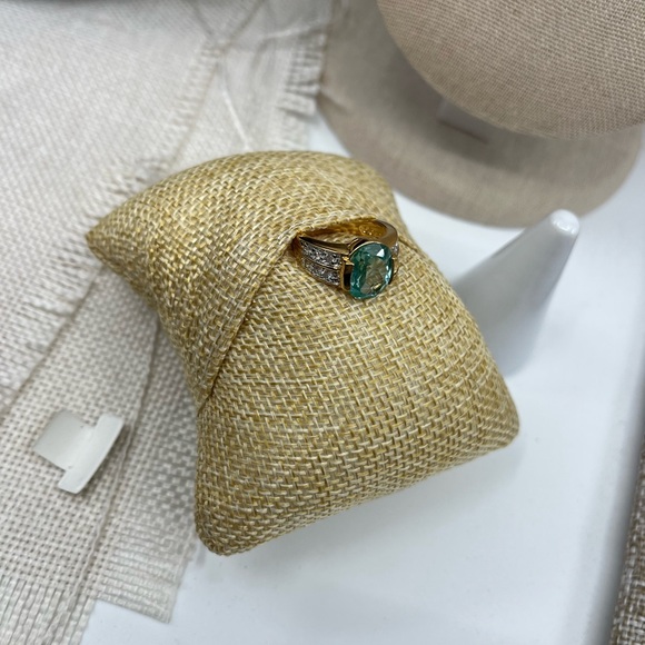 Vintage 925 Gold Overlay Sterling Silver Green Gemstone Ring, Size 4.75 - Picture 15 of 17